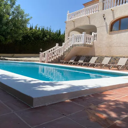 Agradable Con Piscina Y Vistas Al Mar ヴィラ *