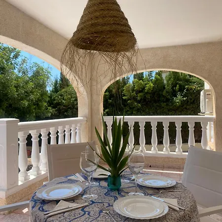 Villa Agradable Con Piscina Y Vistas Al Mar Calpe