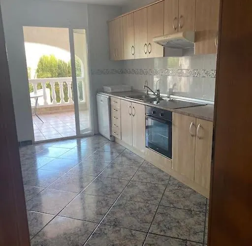 Agradable Con Piscina Y Vistas Al Mar Calpe