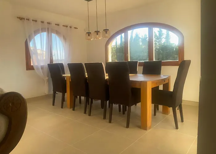 Agradable Con Piscina Y Vistas Al Mar *