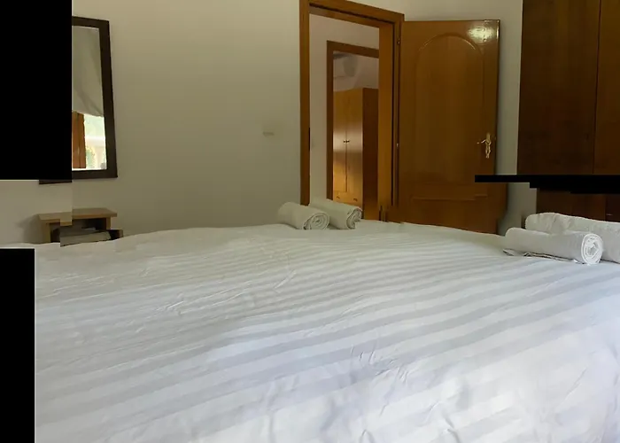 Agradable Con Piscina Y Vistas Al Mar